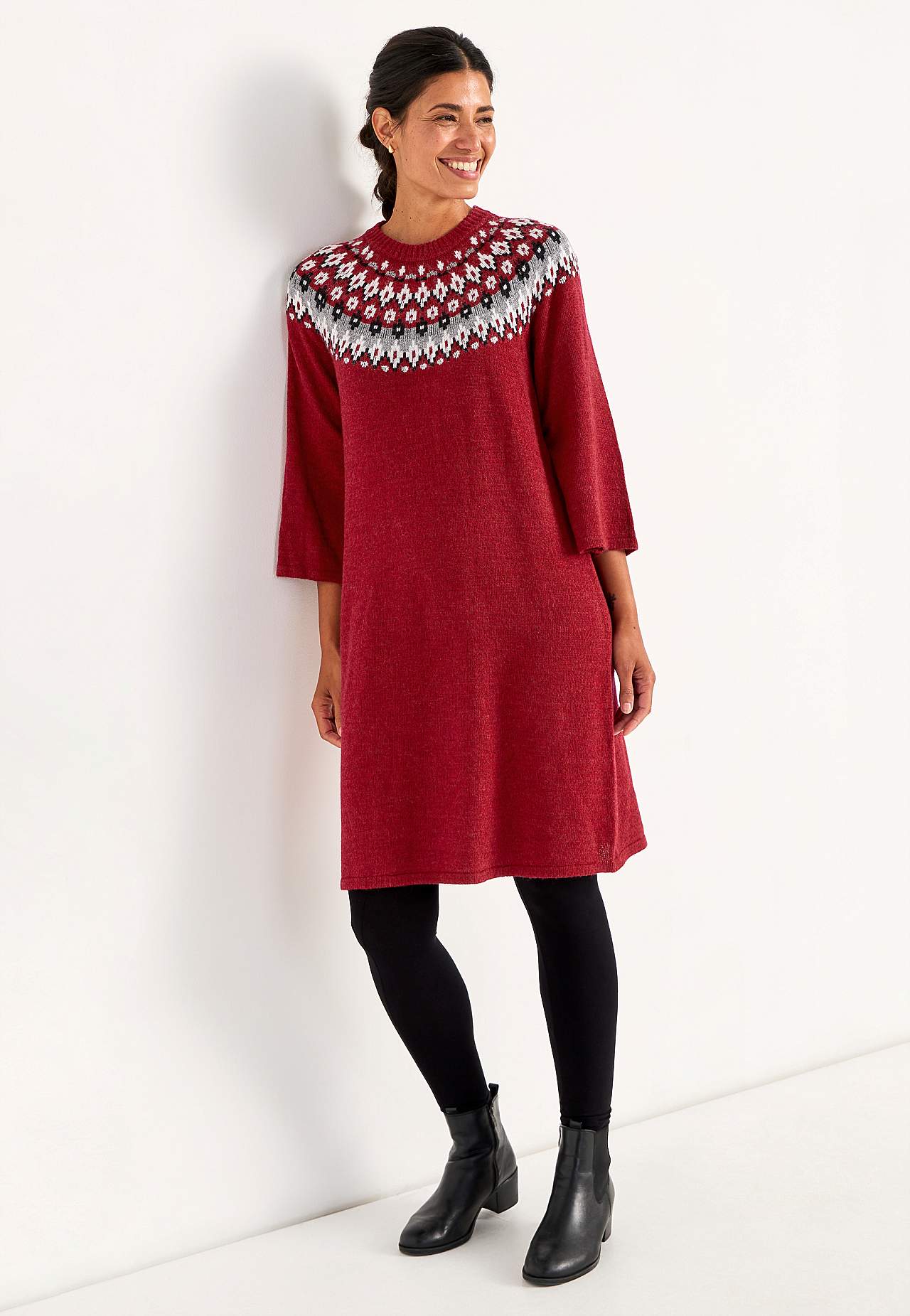 Stickad, jacquardmönstrad klänning