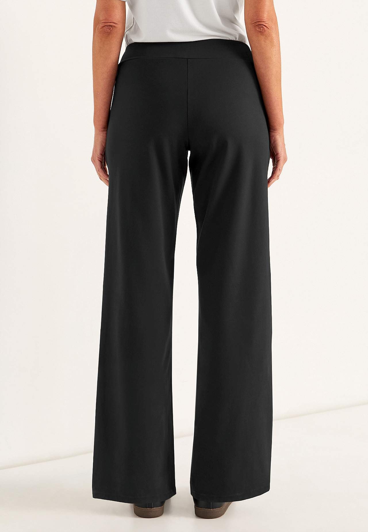 Mångsidig, vid trikåbyxa Daria