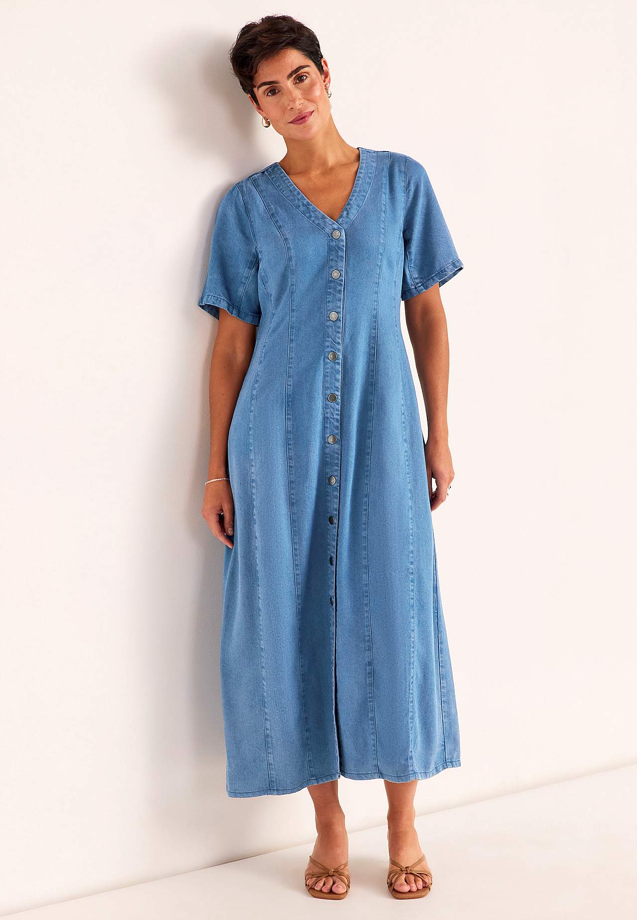 Supermjuk Premium jeansklänning med knappar