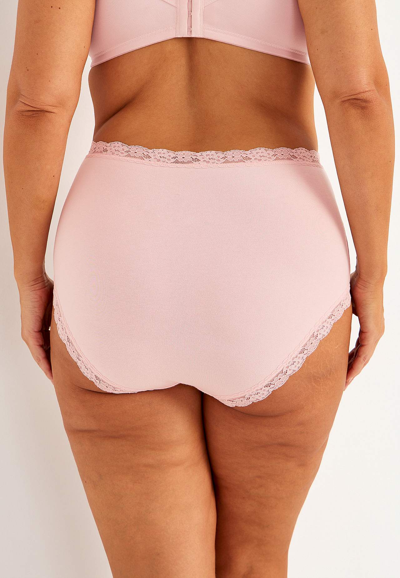 Trosa med hög midja och spets 3-pack