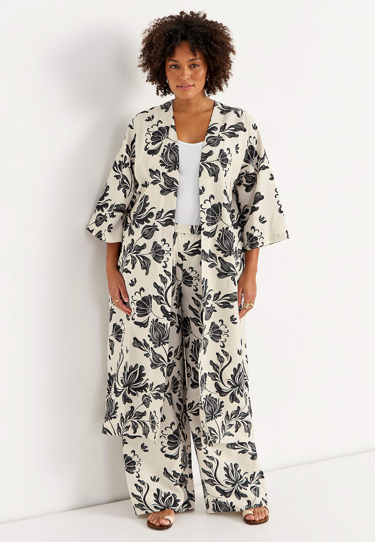 Öppen kaftan med fickor