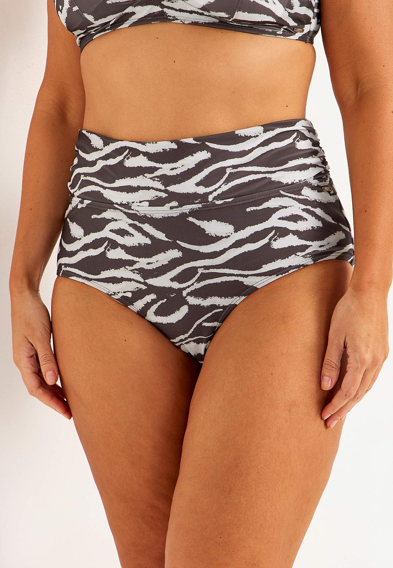 Bikinitrosa med vikbar kant i midjan Amalfi