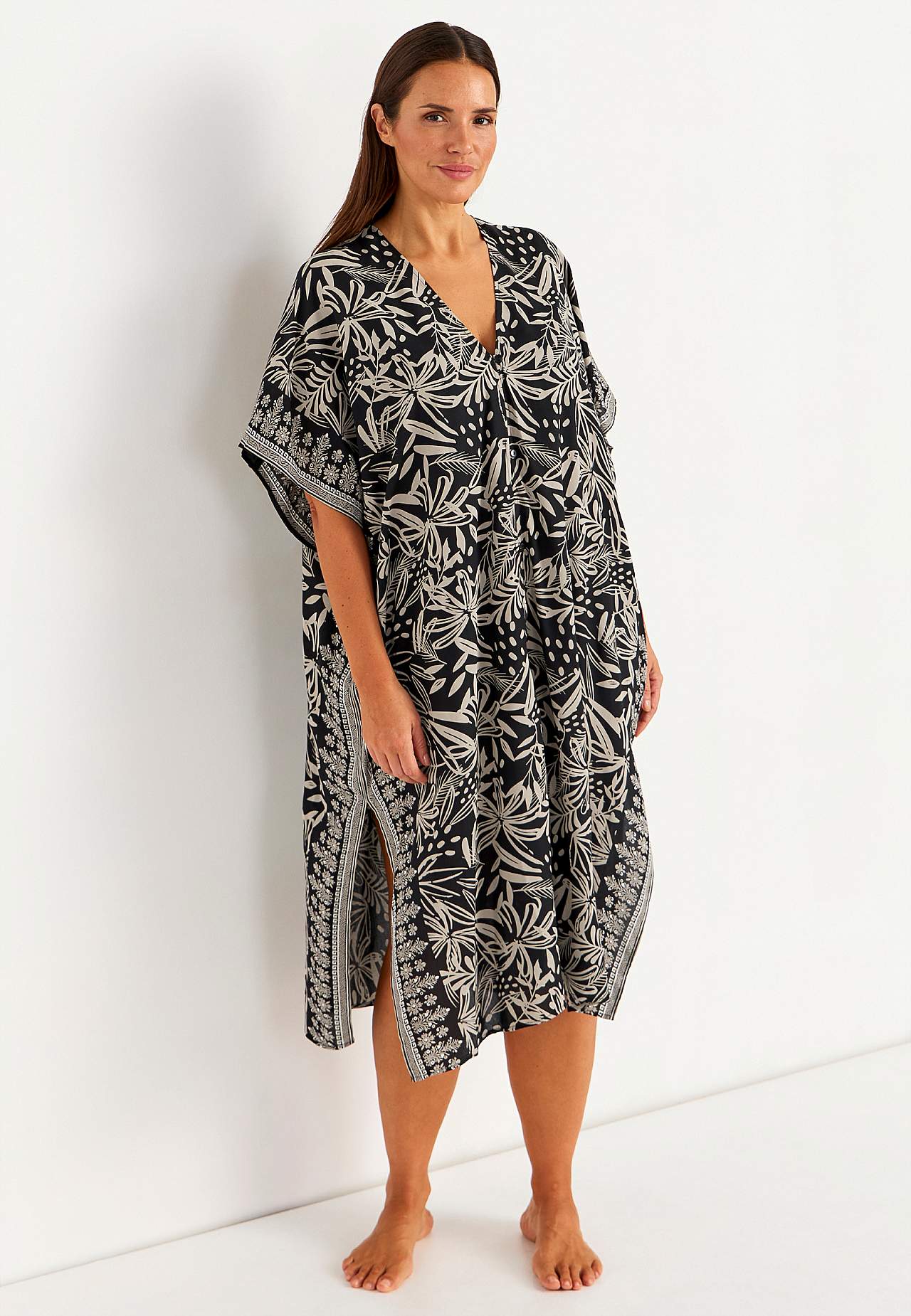 Mönstrad strandkaftan med knappar