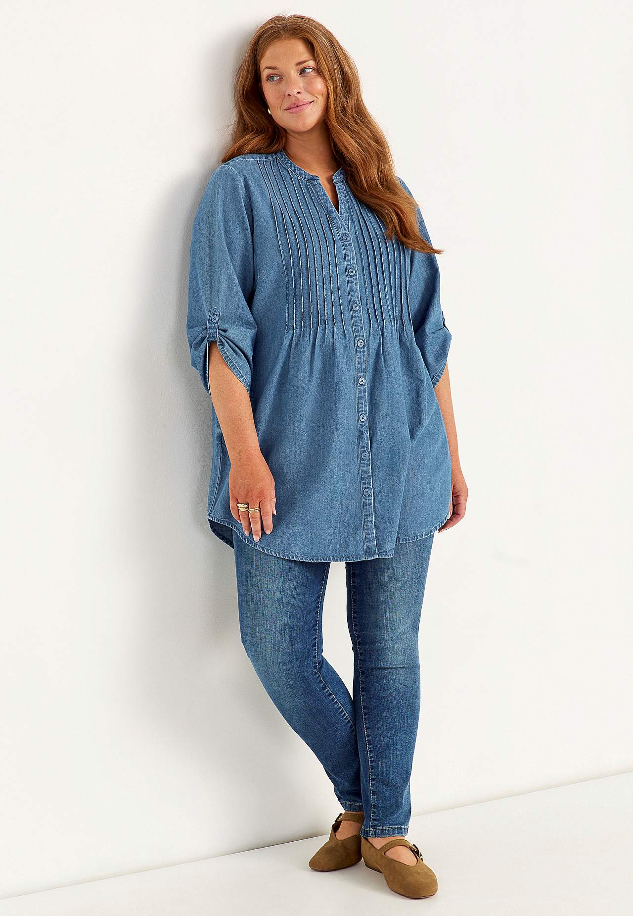 Luftig tunika i lätt denim med fickor