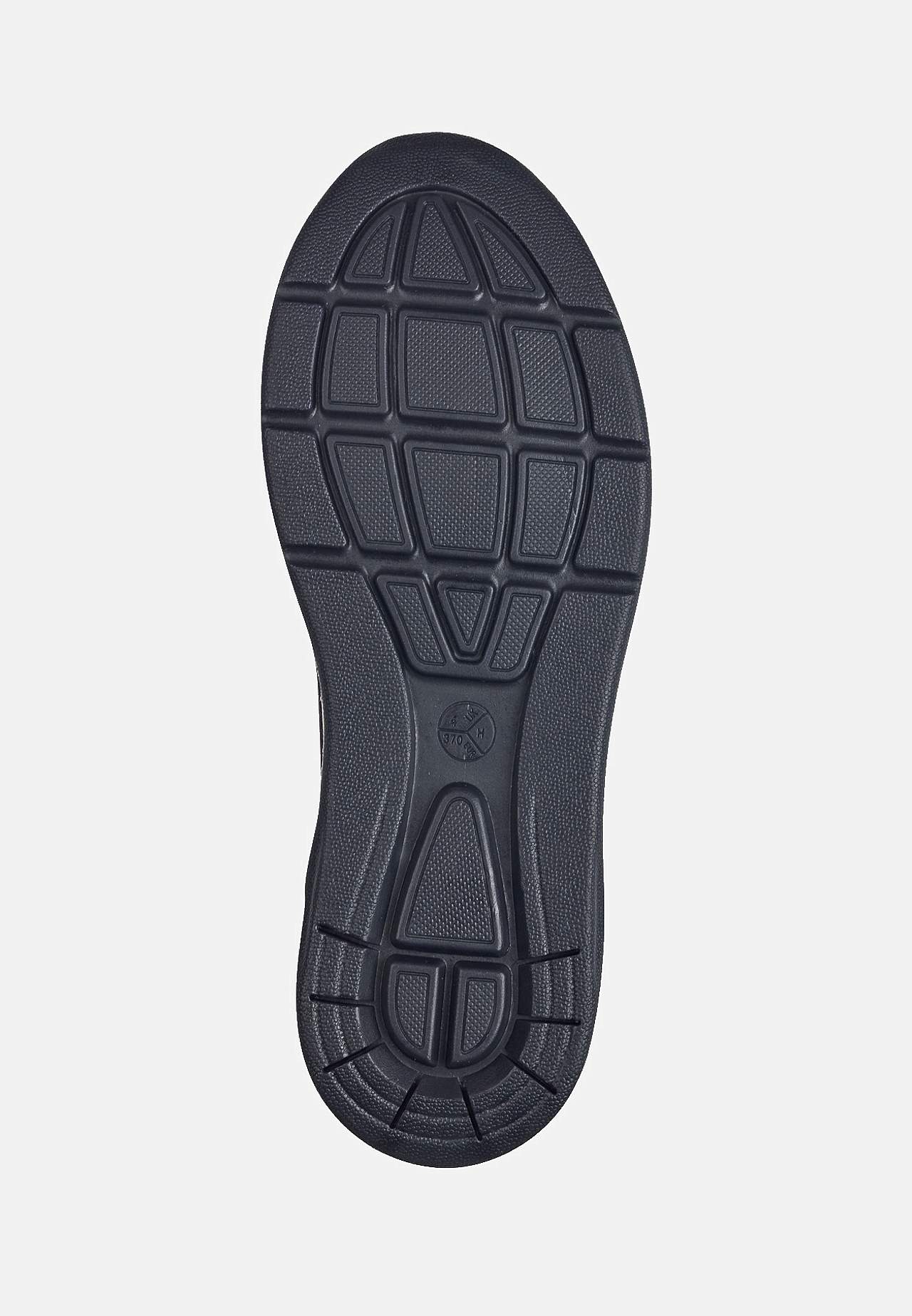 Lätta sneakers med elastisk snörning