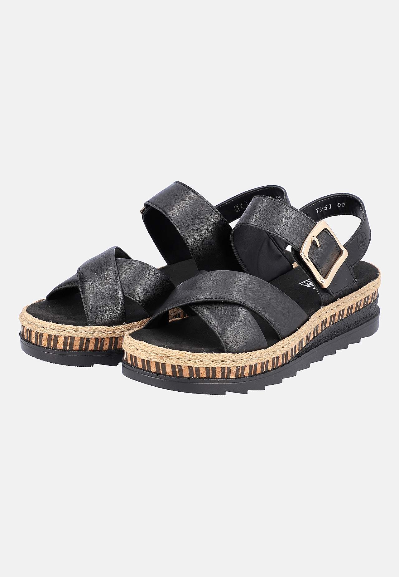 Bekväm skinnsandal med korsande remmar
