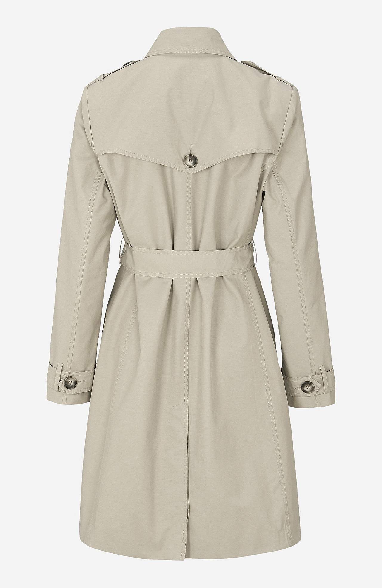 Trenchcoat Tea 