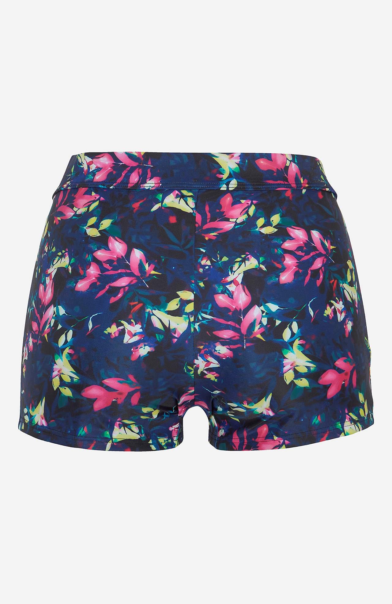 Bikinitrosa i boxermodell