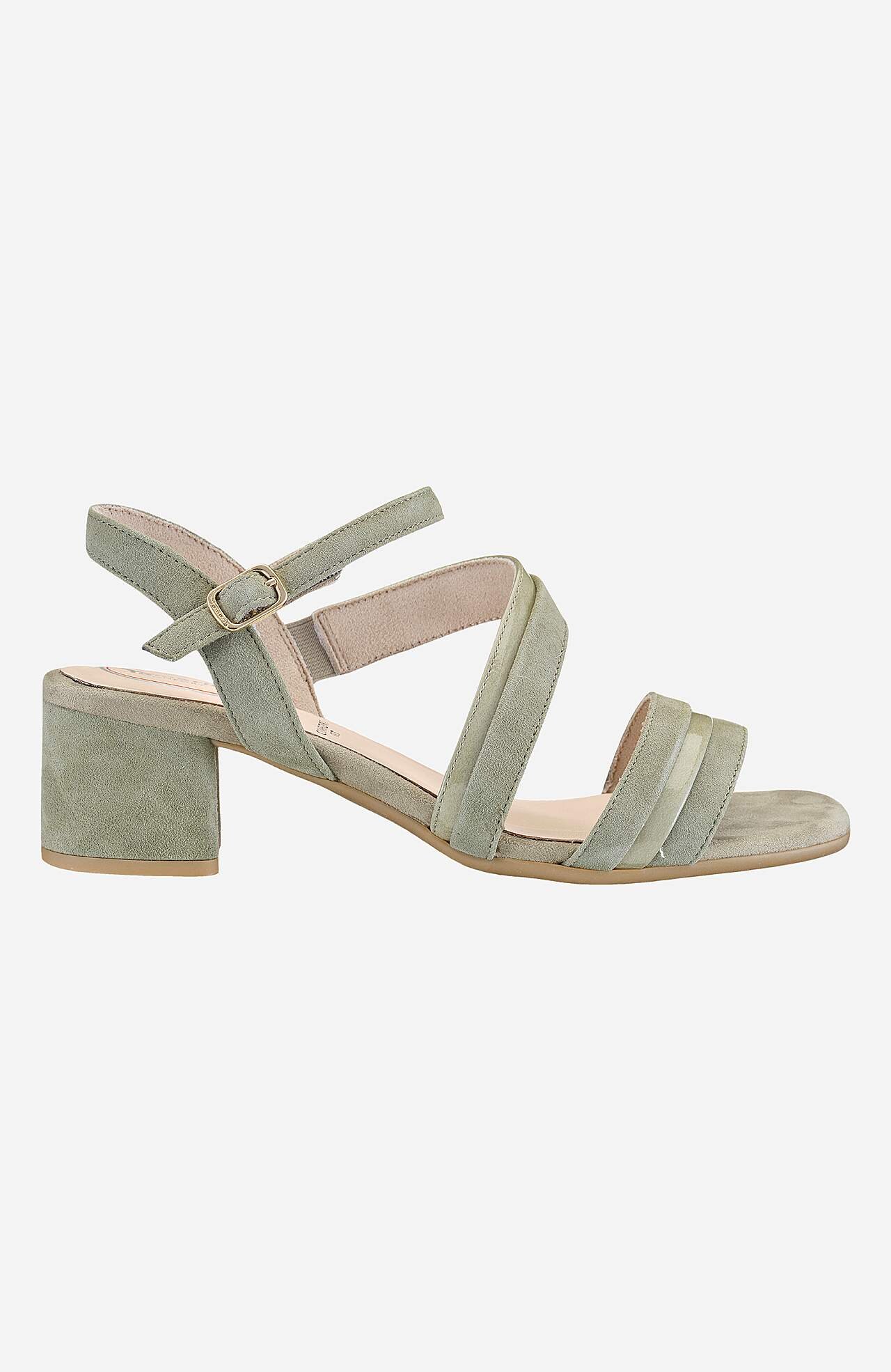 Skinnsandalett med remmar