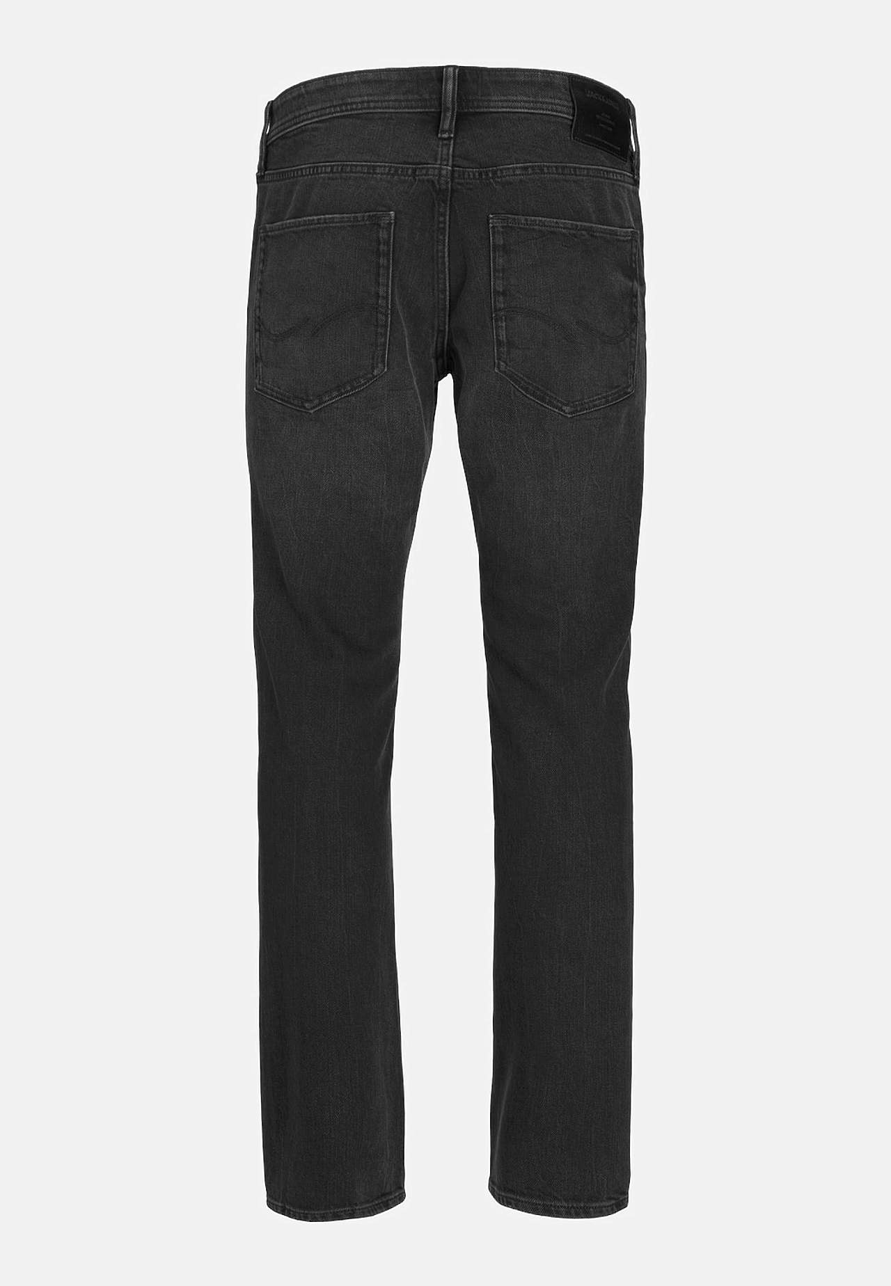 Jeans med avsmalnande ben