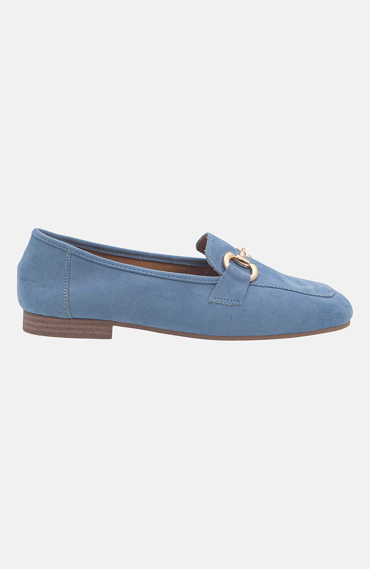 Loafers med metallspänne över foten