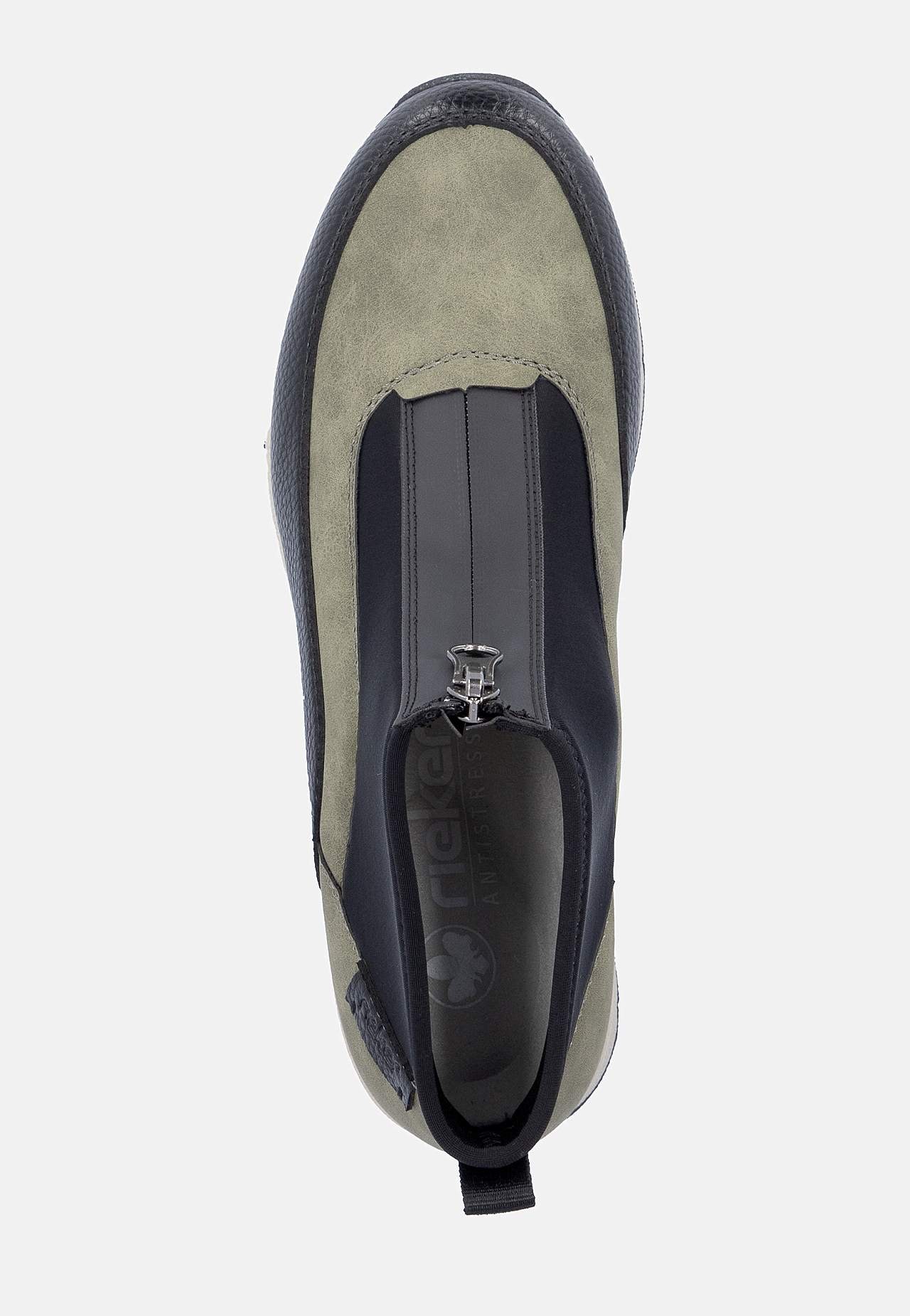 Sneakerkänga med kilklack