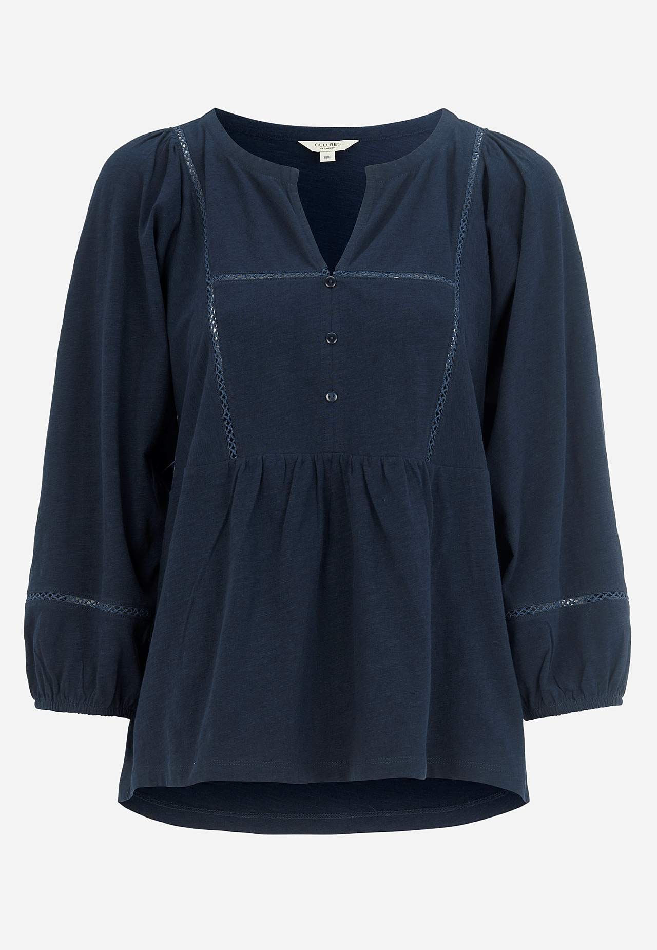 Trikåtopp med boho stil