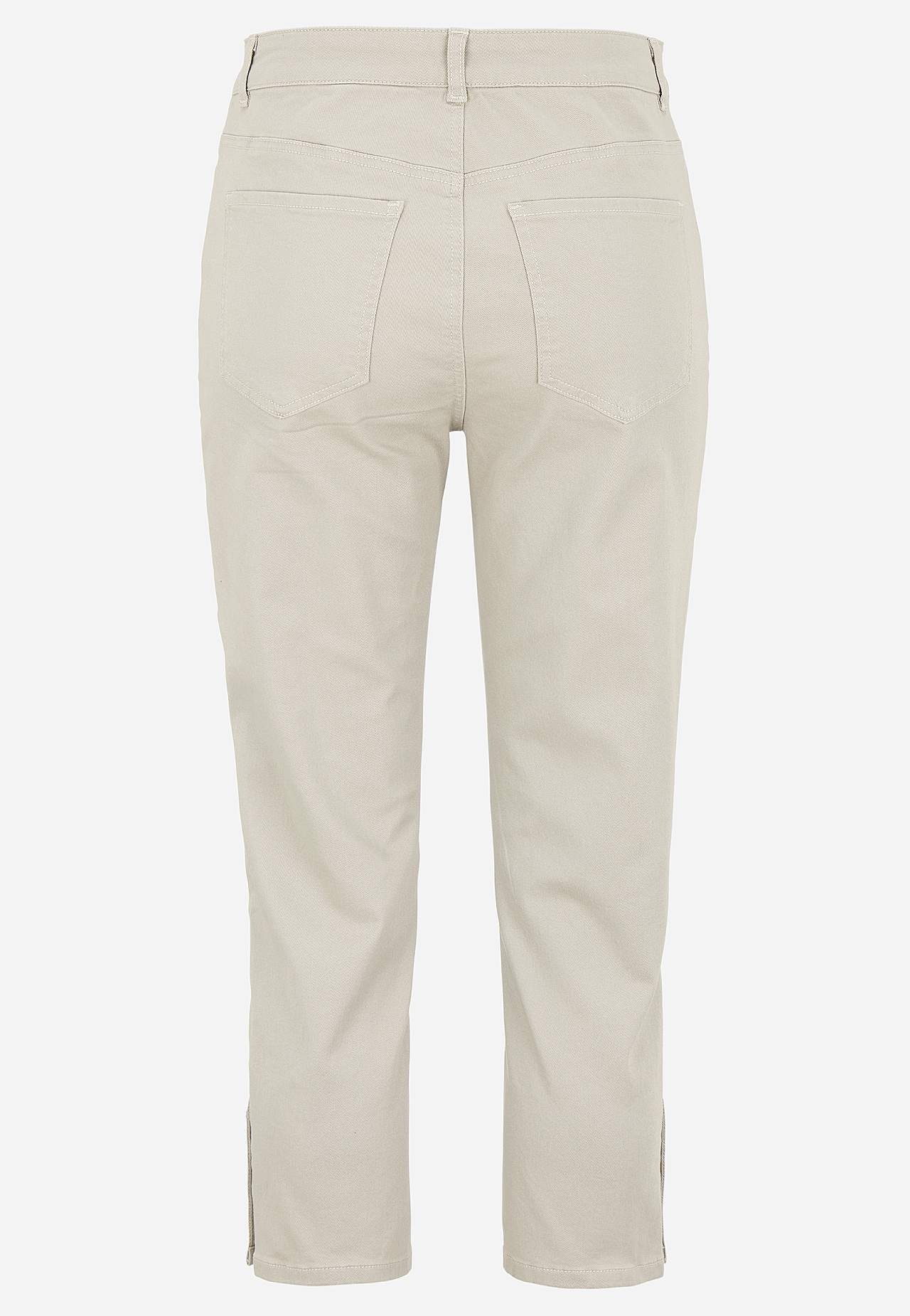 Caprijeans med femficksdesign