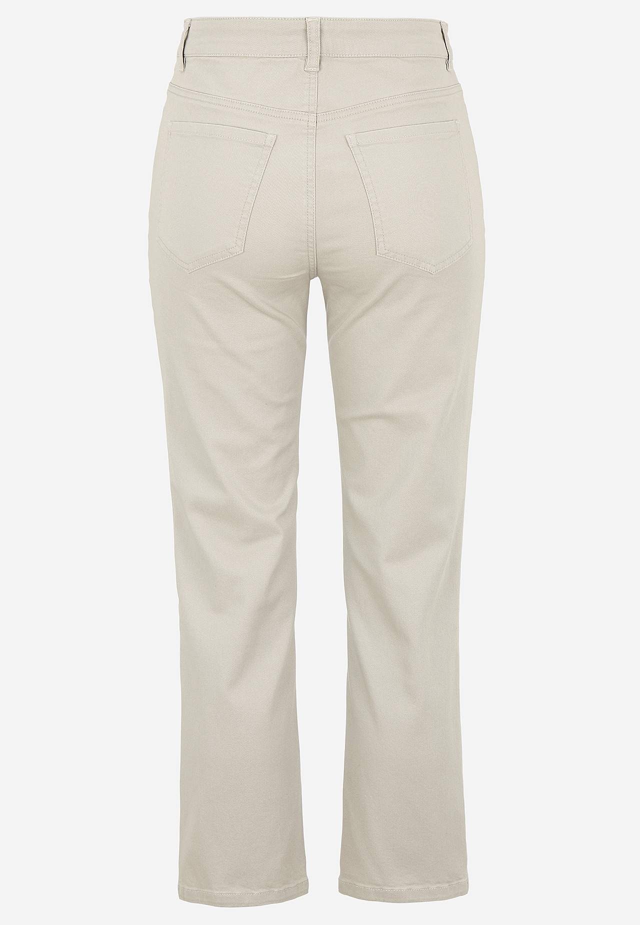 Något smalare ankeljeans