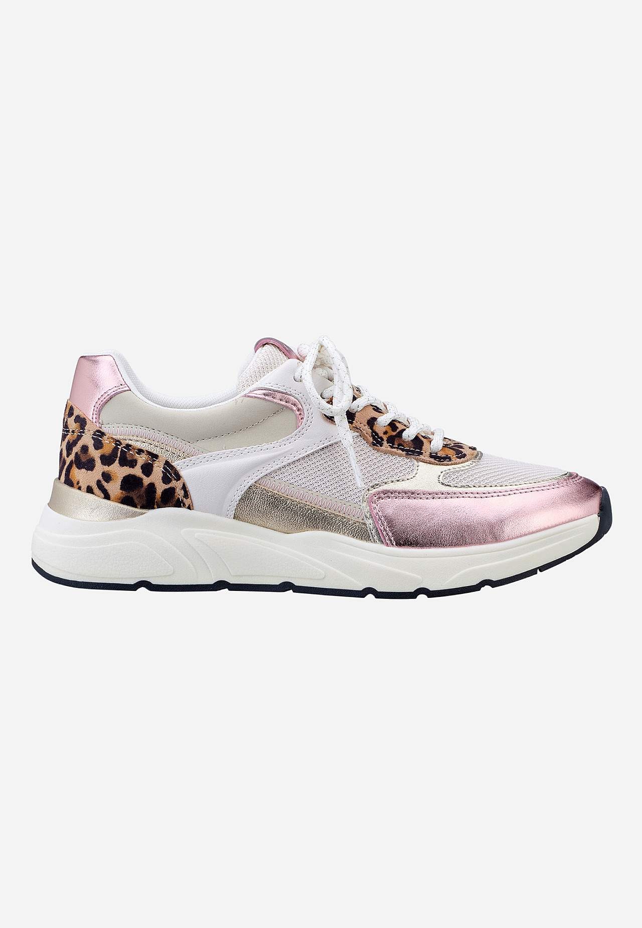 Sneaker med snörning