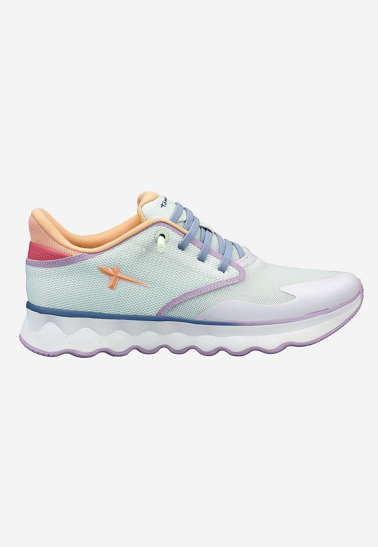 Sneaker med snörning