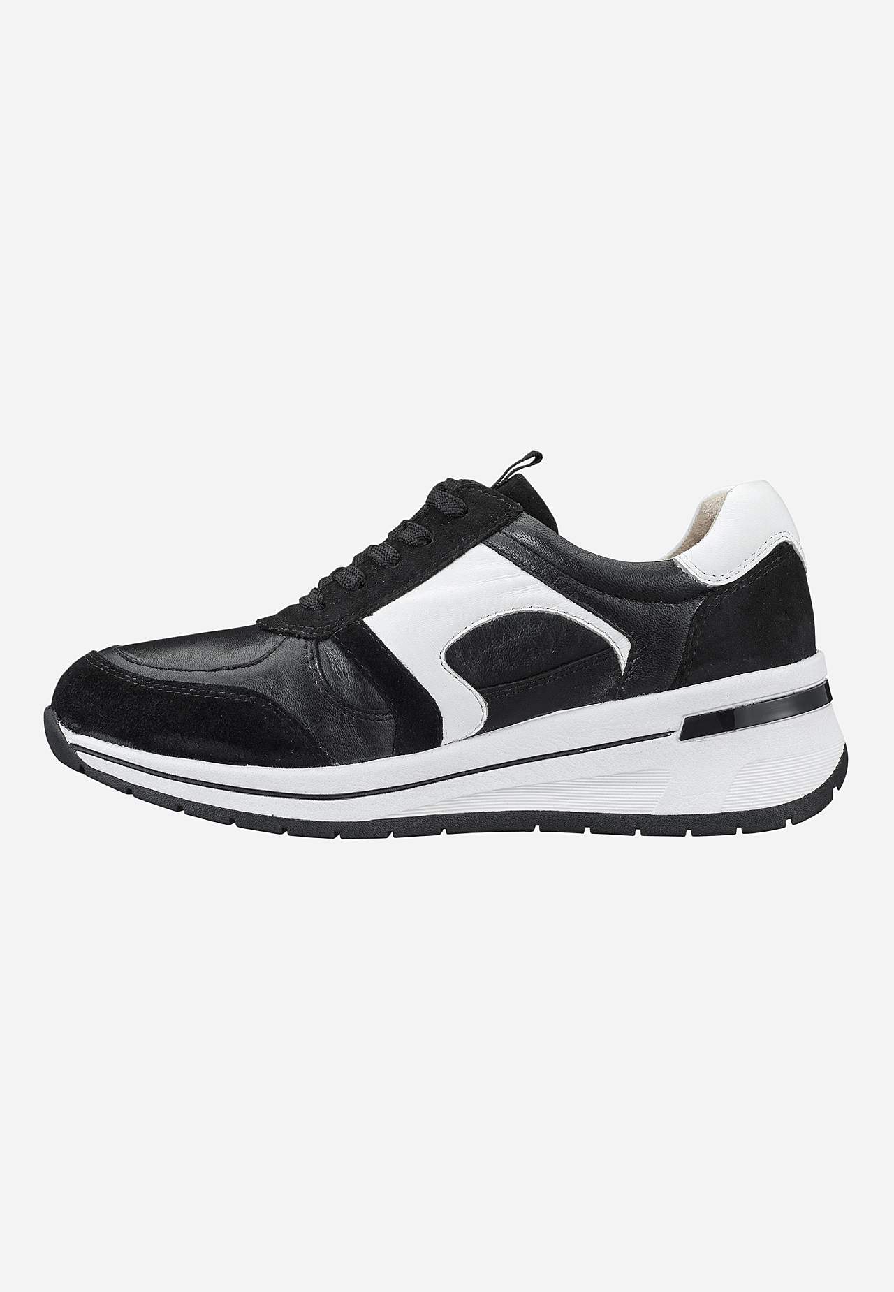 Sneaker i skinn