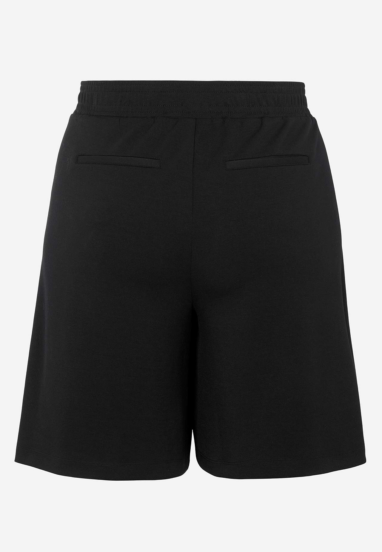 Supermjuka shorts med fickor