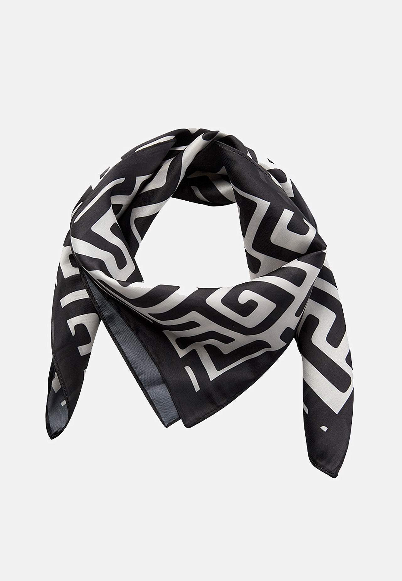 Scarf i mönstrad satäng