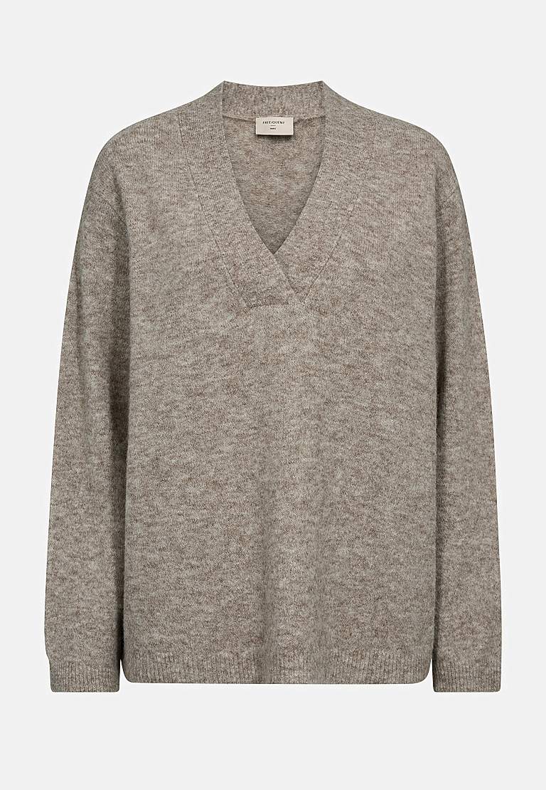 Stickad, supermjuk tröja