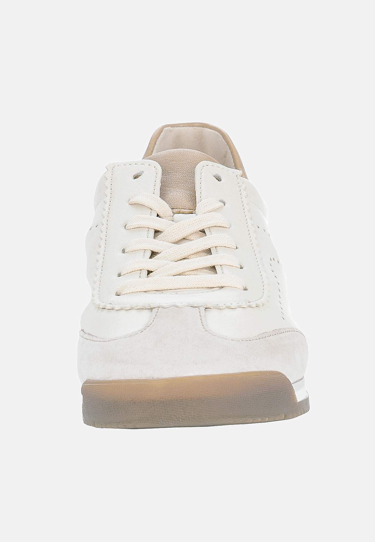 Sneaker i skinn